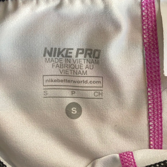 Nike dri fit shorts - Picture 4 of 4